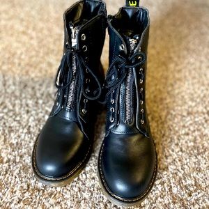 Combat Boot with Zipper Detail
